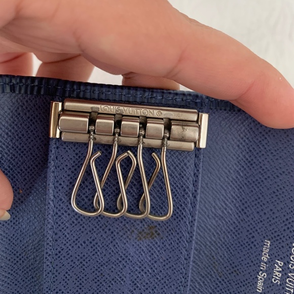 Louis Vuitton Blue Epi Leather Key holder Card holder - Picture 6 of 7